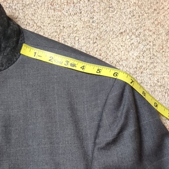 JoS A. Bank Men's Gray Plaid Wool Suit Jacket Sport Coat Travelers Collection 42 - Picture 6 of 10